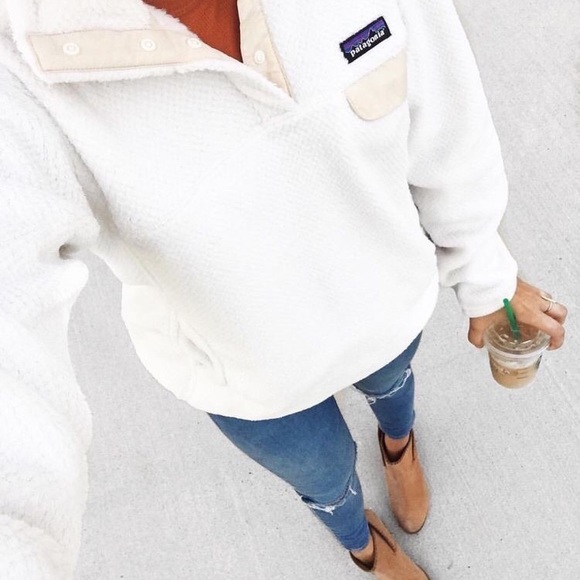 Patagonia Tops - Cream Patagonia snap t